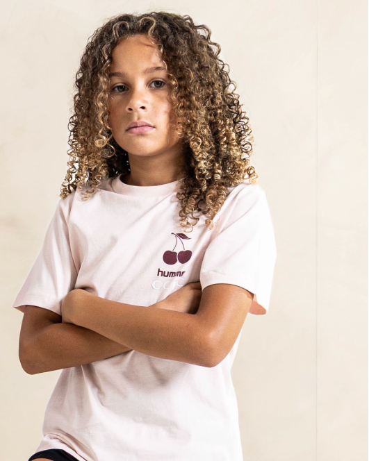 hummel Youth Cherry Tee